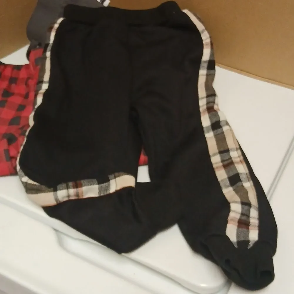 🩷3 Sweatpants,  1 pair Holiday pants, for playing. Garanimals,  Shein, Rubble